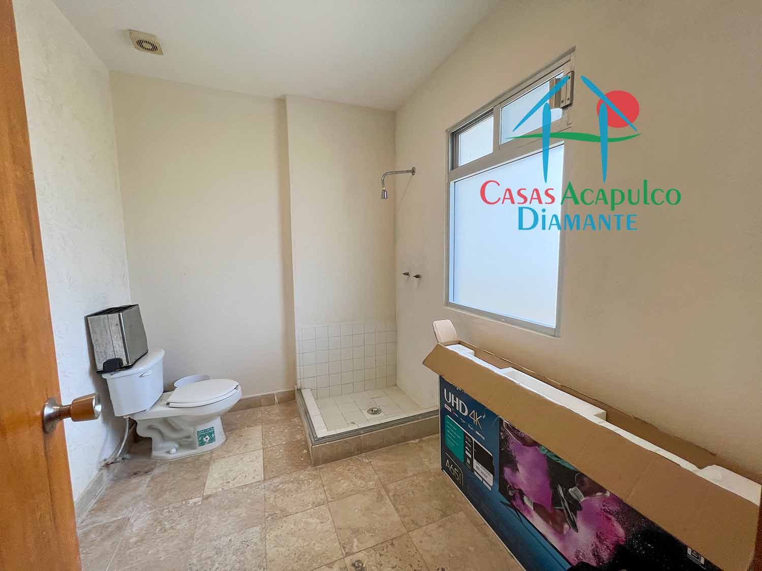 Labna Mayan 402 - Baño de servicio 1